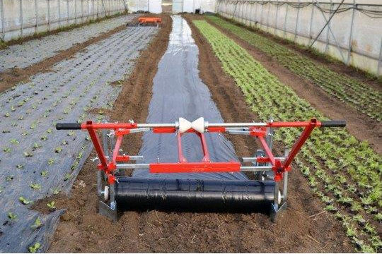 D�rouleuse de paillage manuelle - 